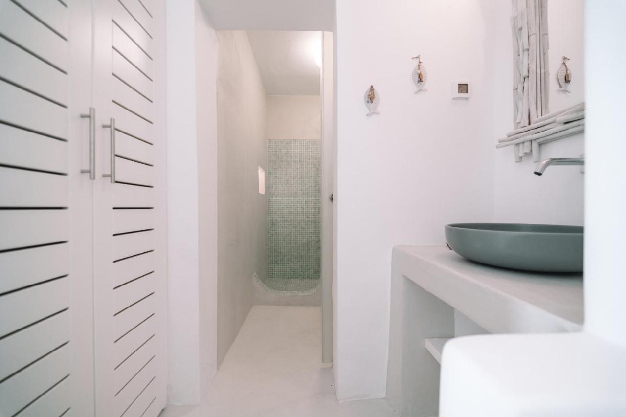 Nelya Suites (Adults Only) เมกาโลคอรี ภายนอก รูปภาพ